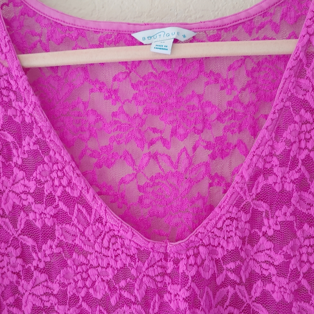 Gorgeous lace top/cover up
